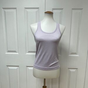 Lululemon Swiftly Tech Racerback Tank Top 2.0 - Size 6.